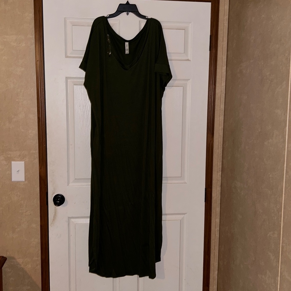 Zenana Outfitters olive green maxi dress